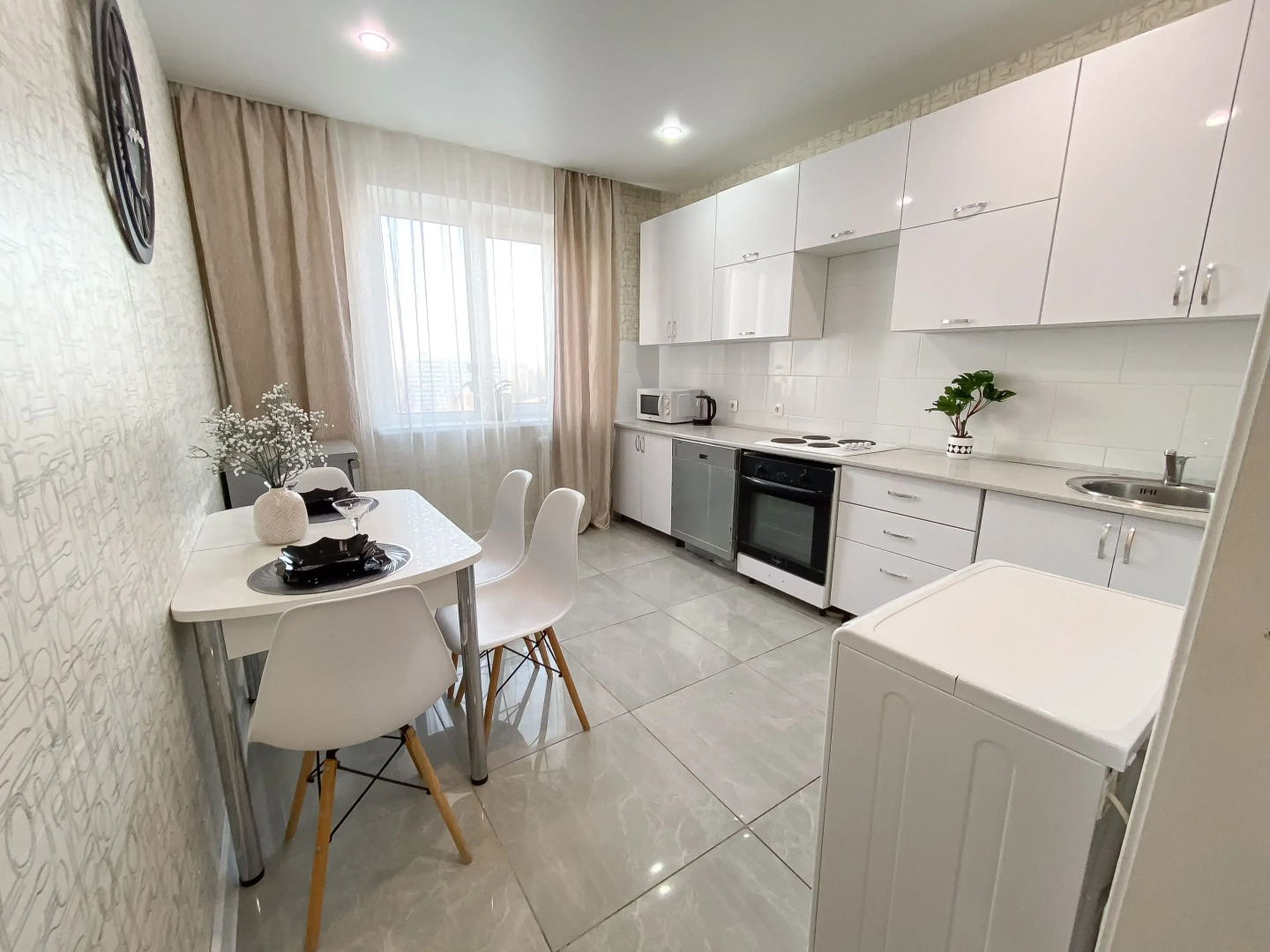 Апартаменты в Центре Засвияжского Района 236