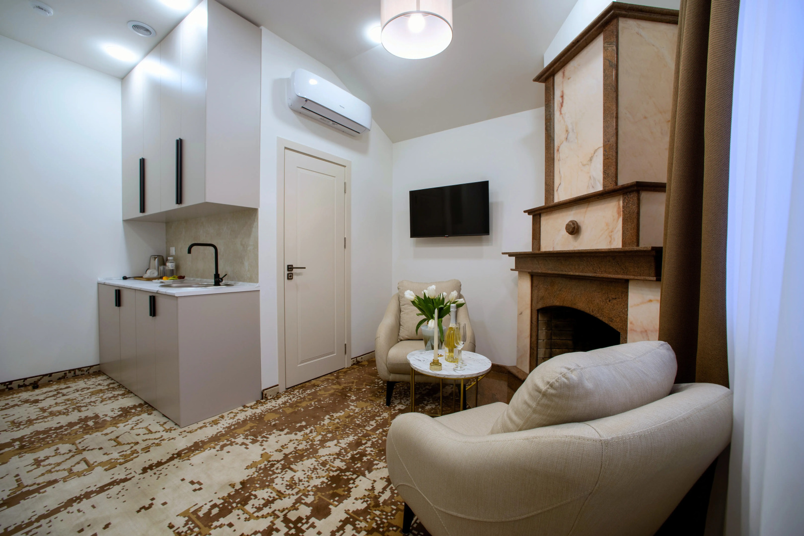 Отель The House Yerevan