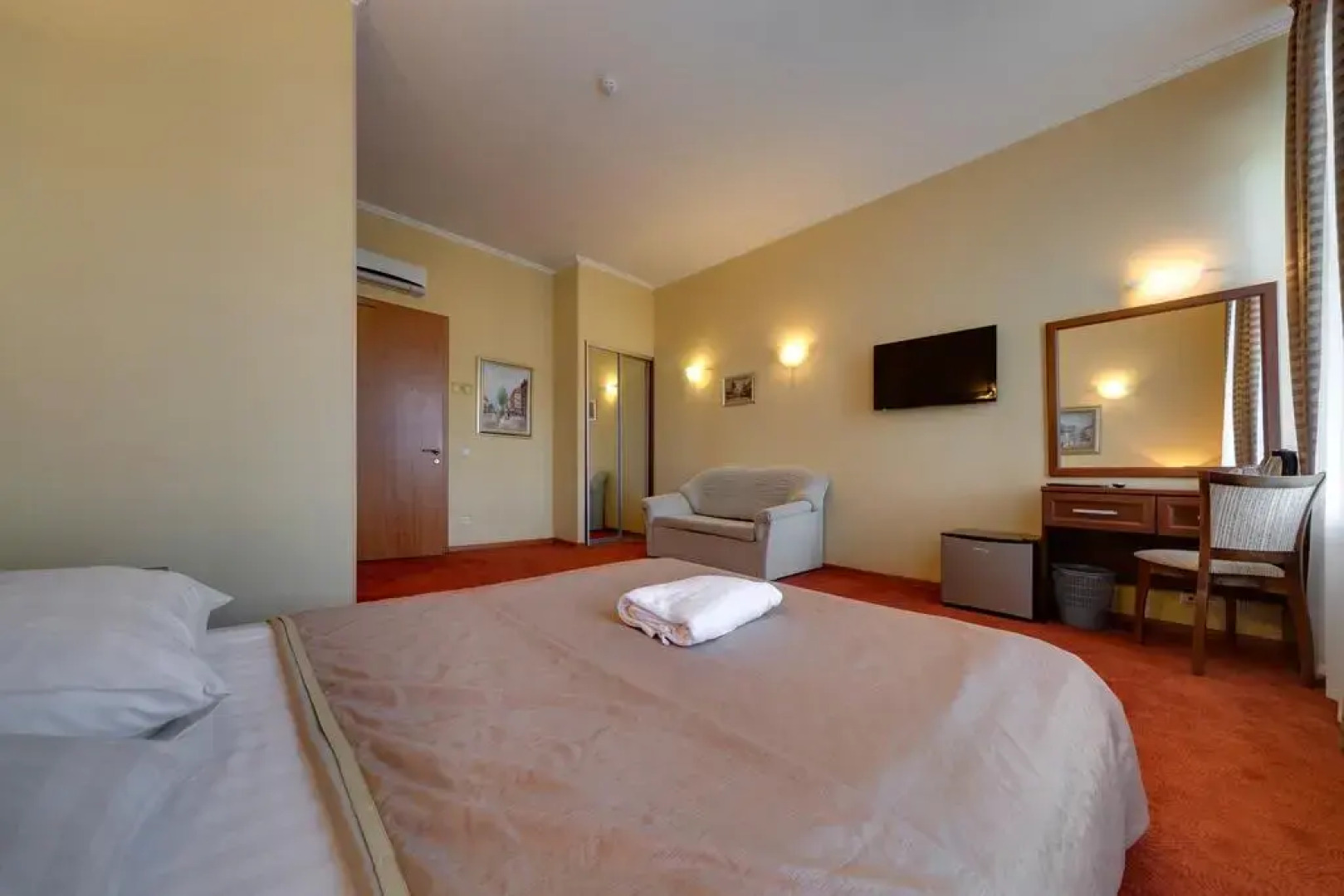 Меблированные комнаты Соло Исаакиевская Площадь