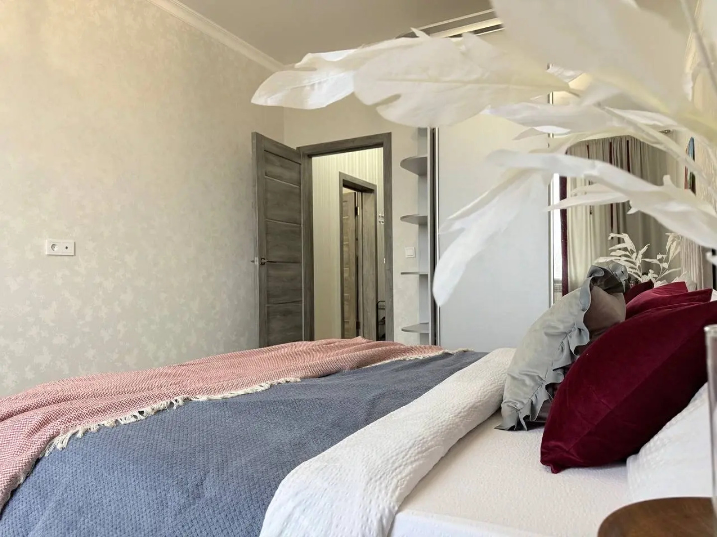 Апартаменты Евродвушка в Новом Доме