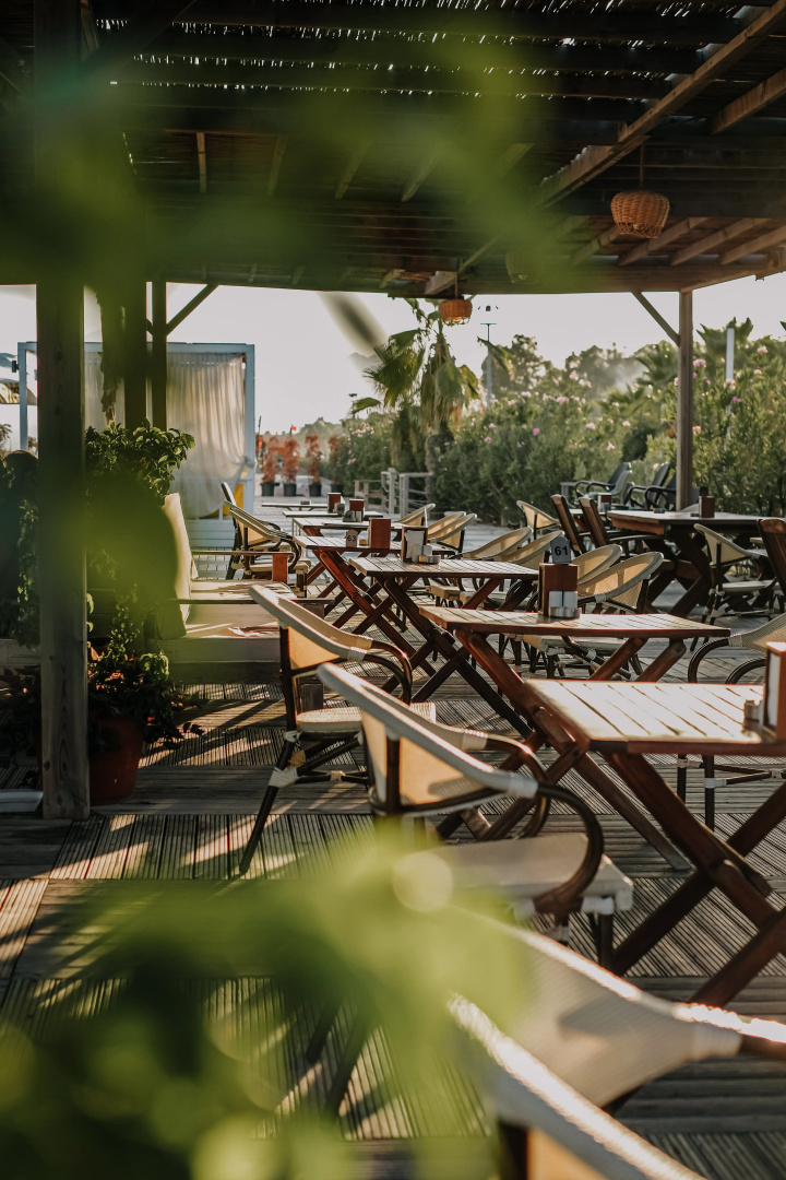 Raw Beach Hotel