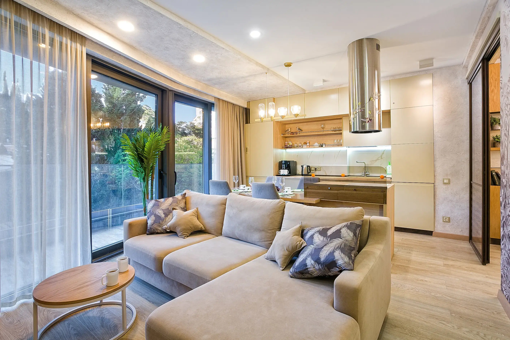 Апартаменты Ялта парковый проезд 6б