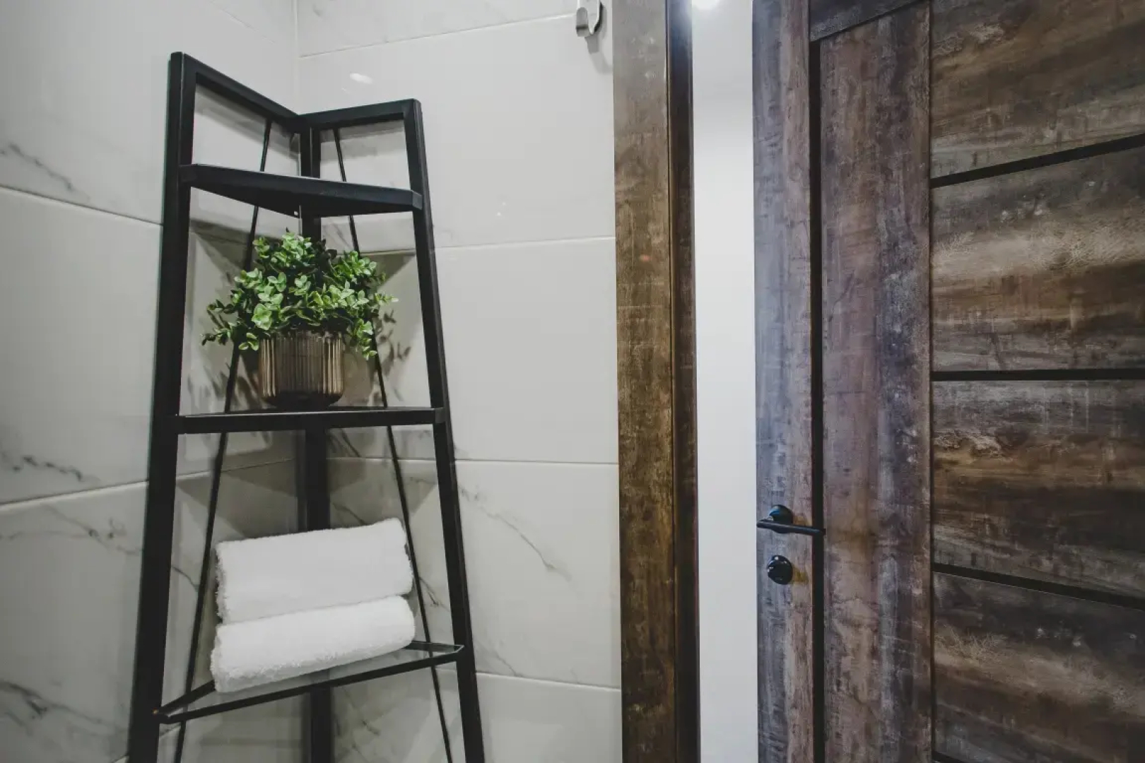 Двухуровневая Квартира Джаз ElenaSweetHome рядом с ТЦ Москва и Садовод