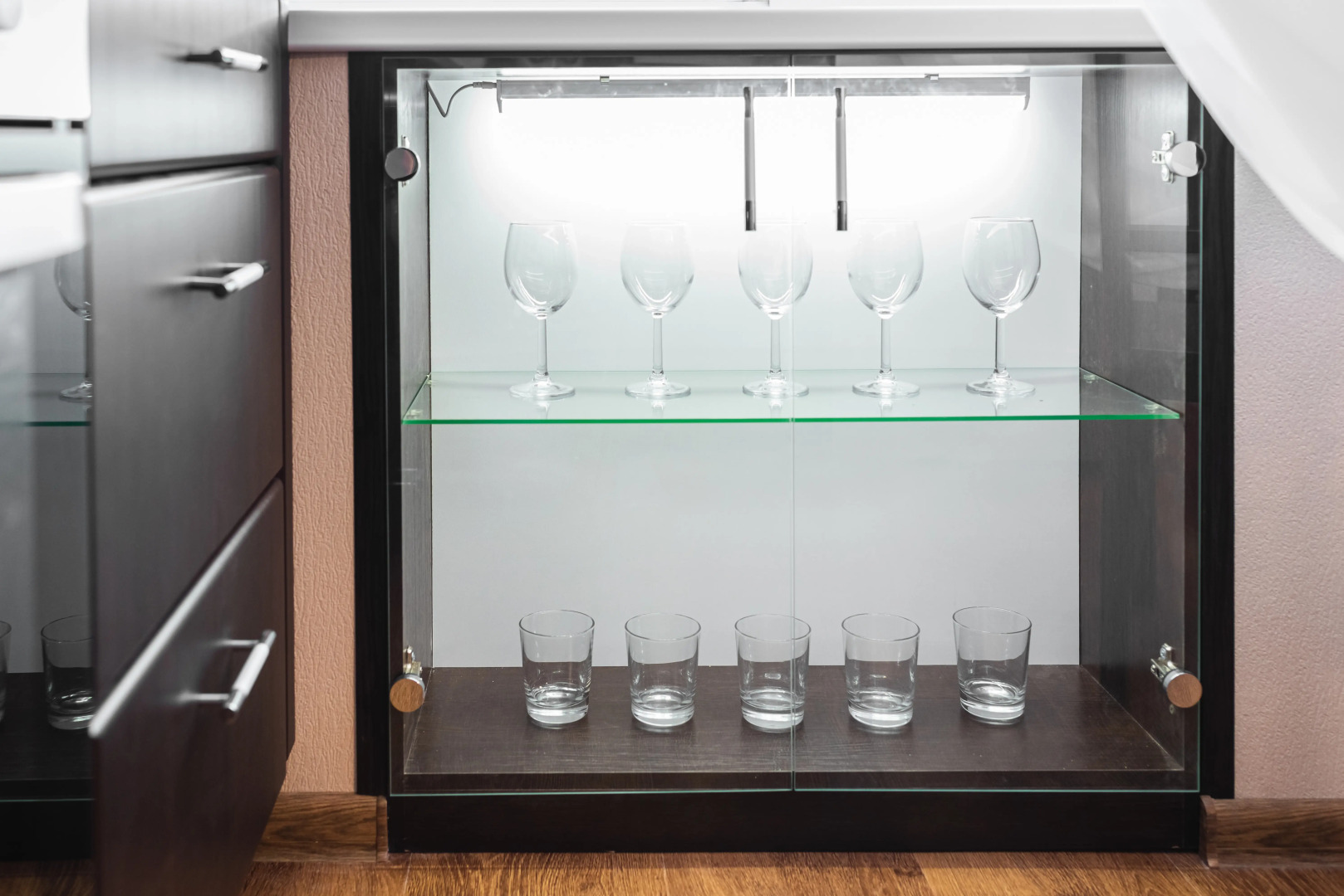 Апартаменты Kominterna 22-22