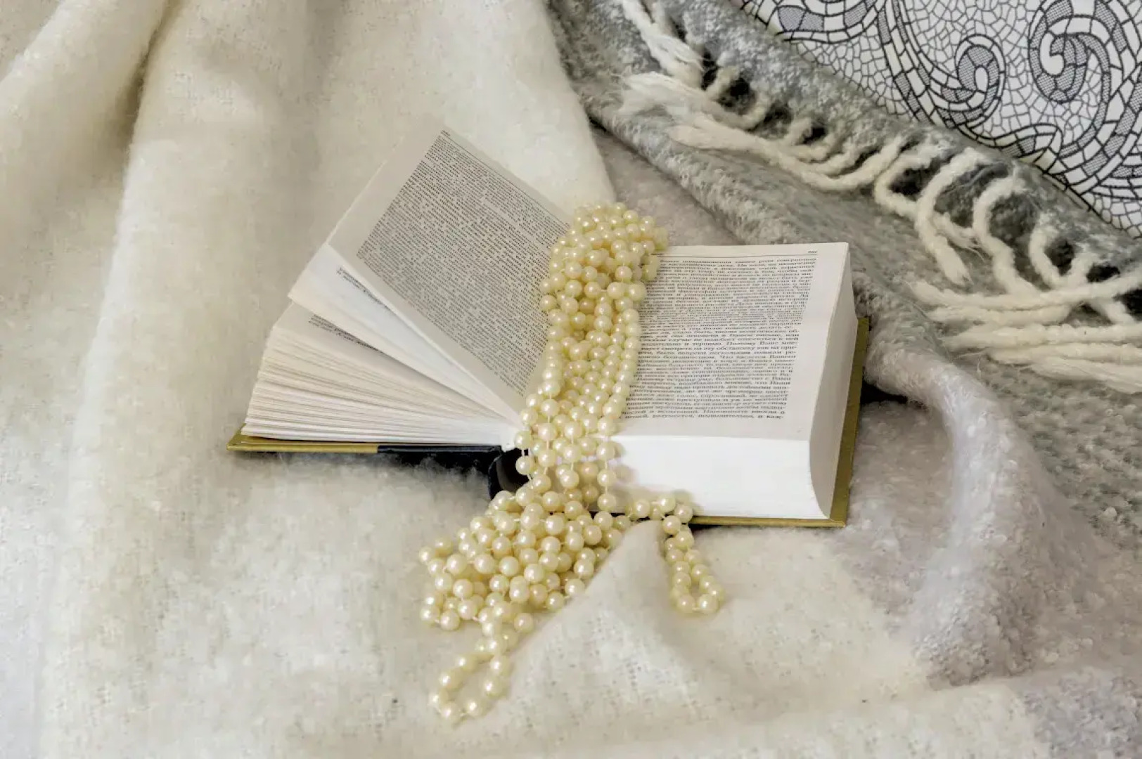 Квартира Красота спасет мир