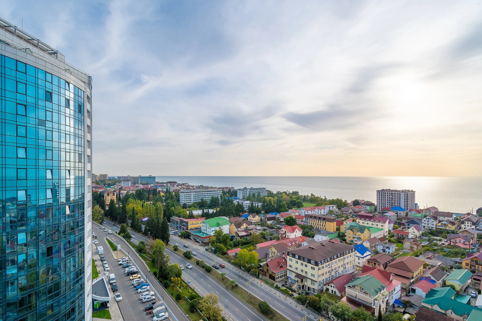 Апартаменты Красивые апартаменты MorskayaSimfonya-2 с панорамой на море, бассейном на территории ЖК