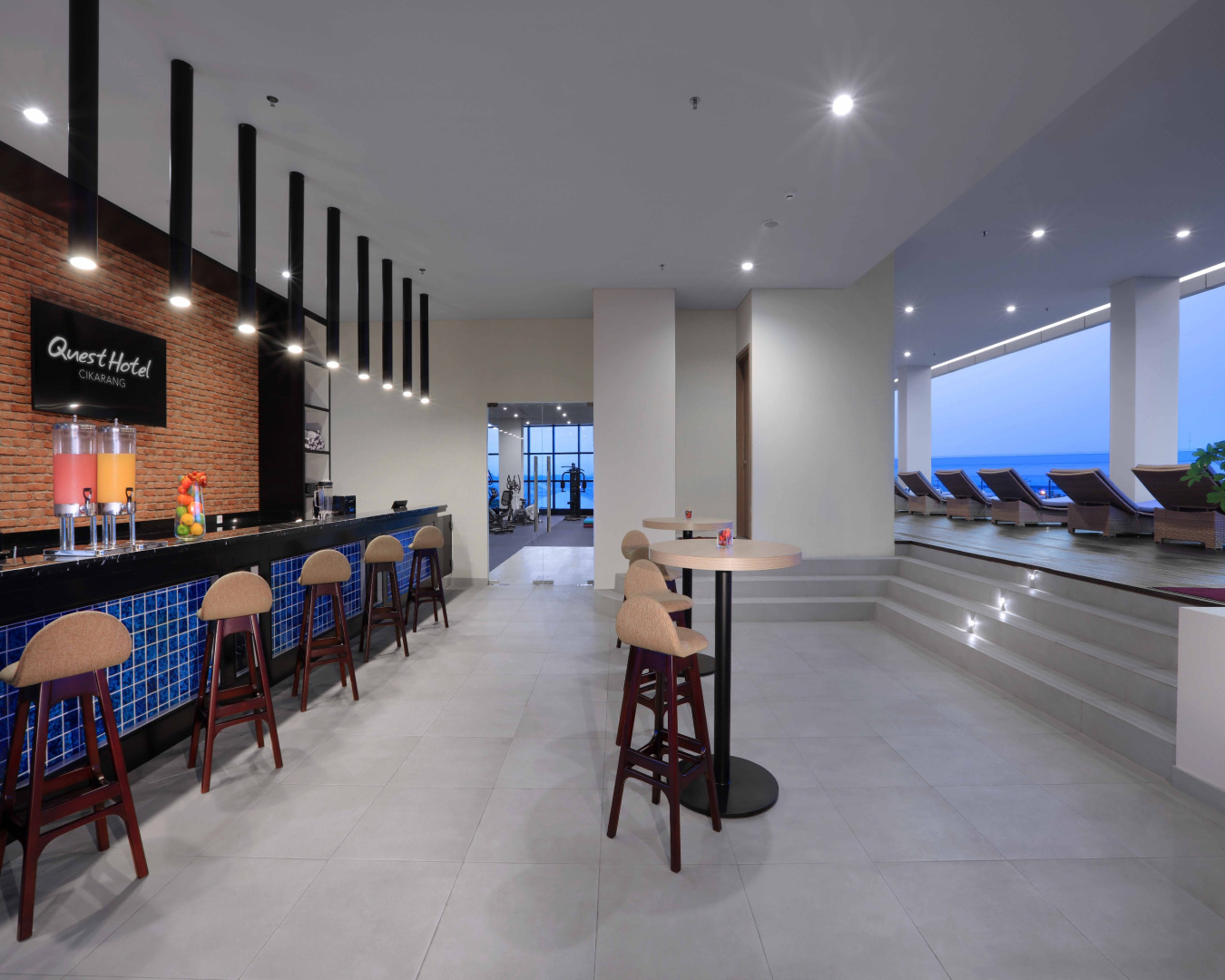 Отель Quest Hotel Cikarang