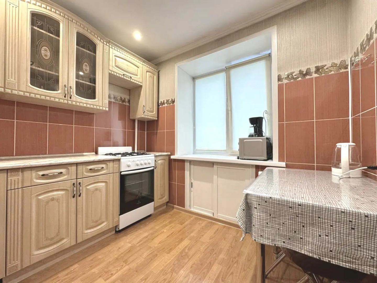 Квартира двухкомнатная в центре на Дзержинского рядом с РИАцентром