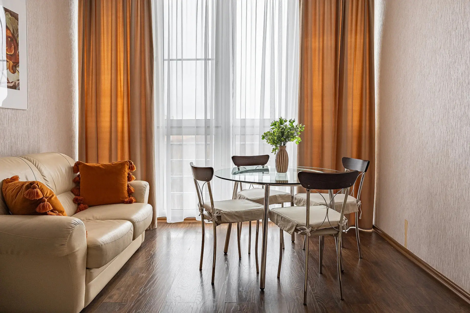 Апартаменты в центре на улице Студеная 68а Сова-Дом