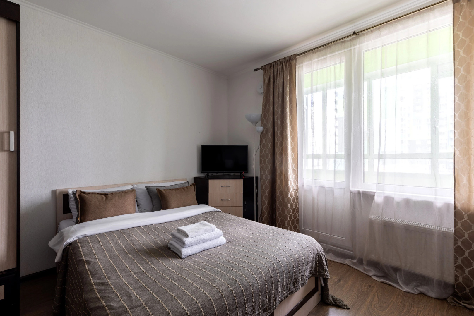 Апартаменты метро Ладожская