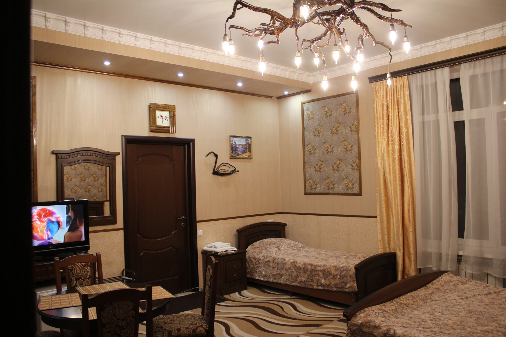 Меблированные комнаты У Друзей