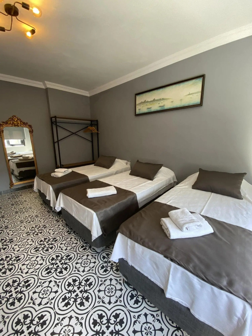 Отель HHK Hotel
