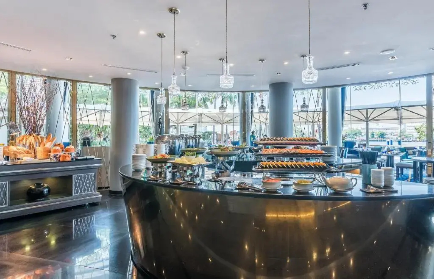 Отель Chatrium Riverside Bangkok