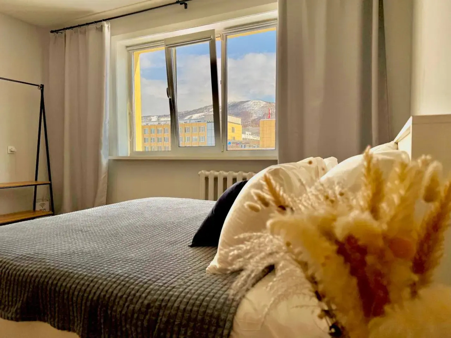 Квартира Двухкомнатная с видом на сопки