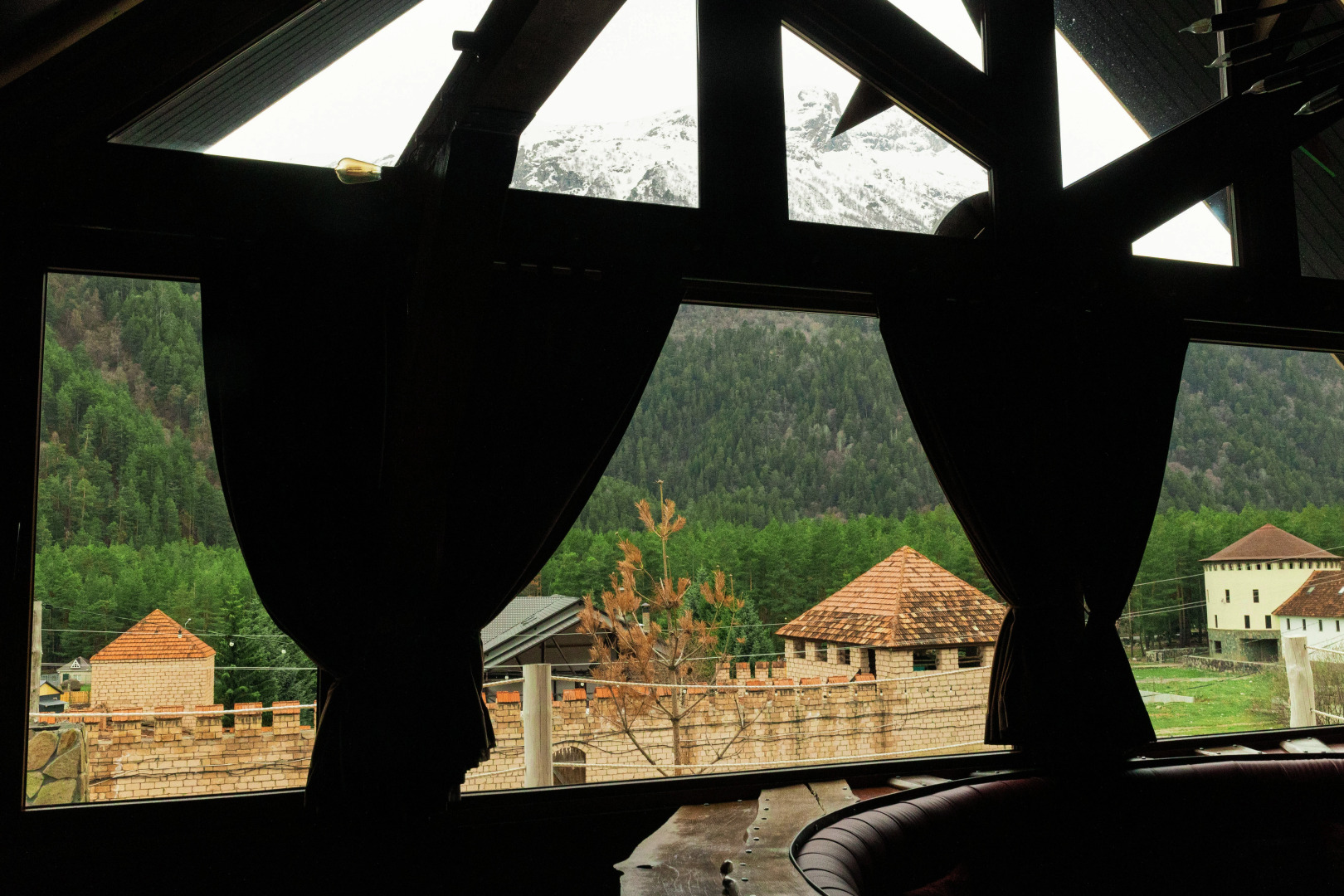 Частный дом Красный Викинг в Тегенекли