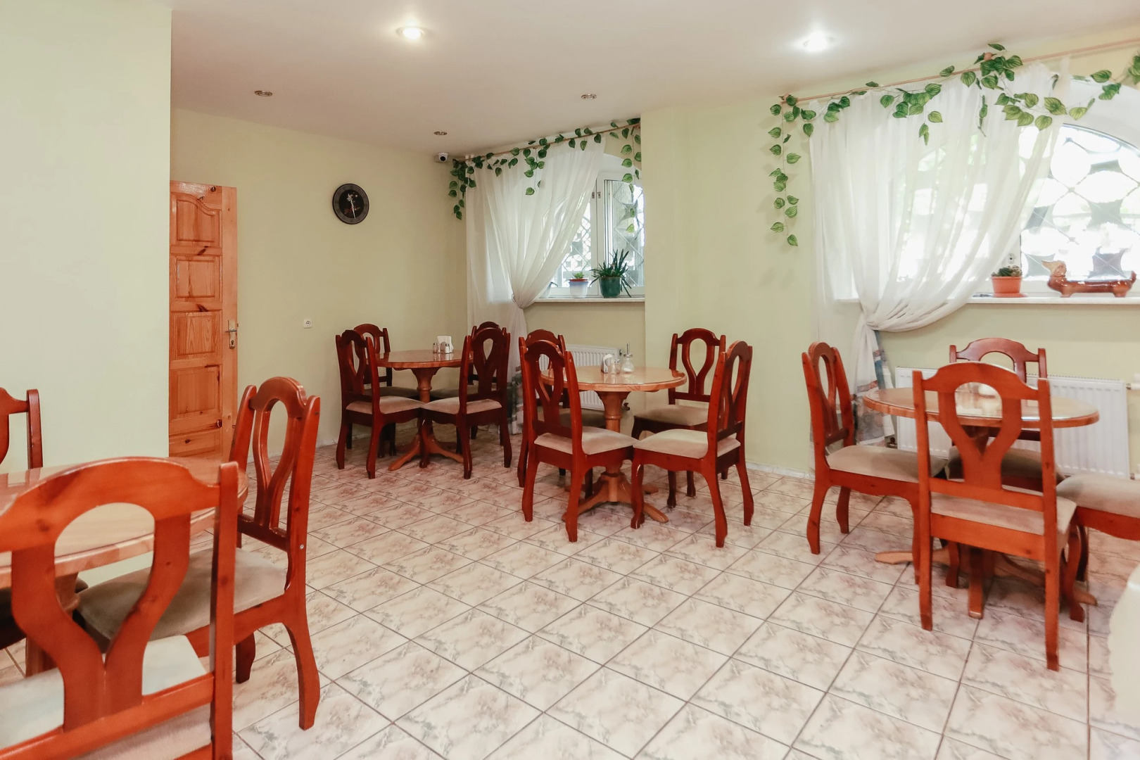 Отель и хостел Эдем