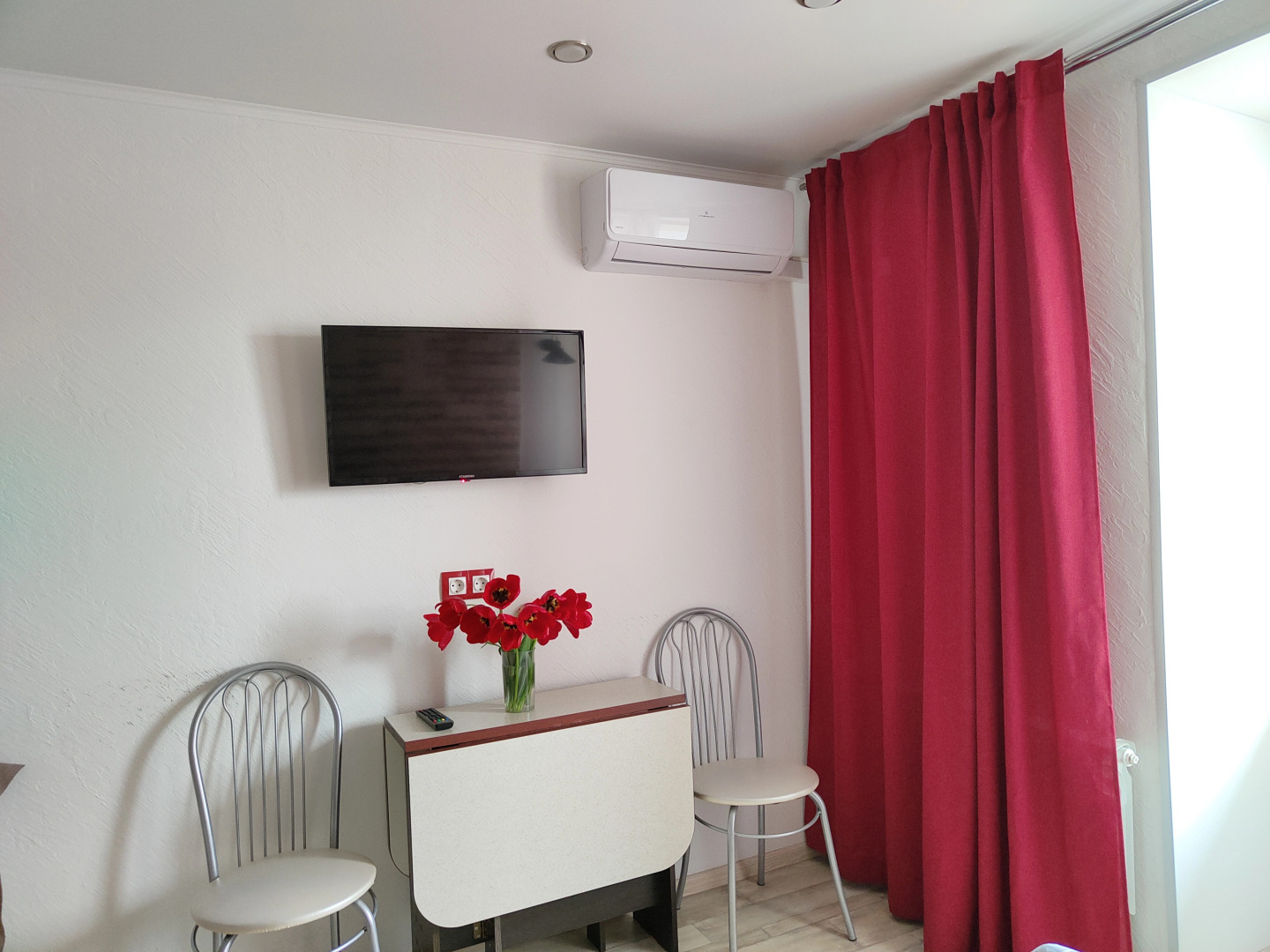 Апартаменты День & Ночь «Алые паруса»