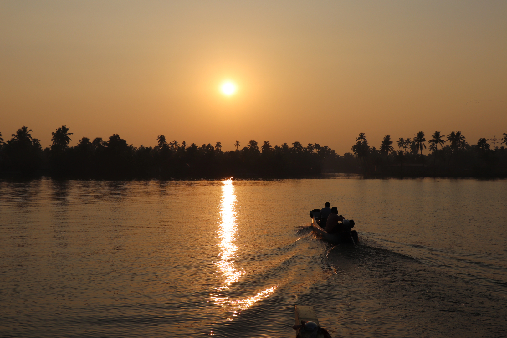 Отель Sreekrishna 3 Bedroom Private Houseboat