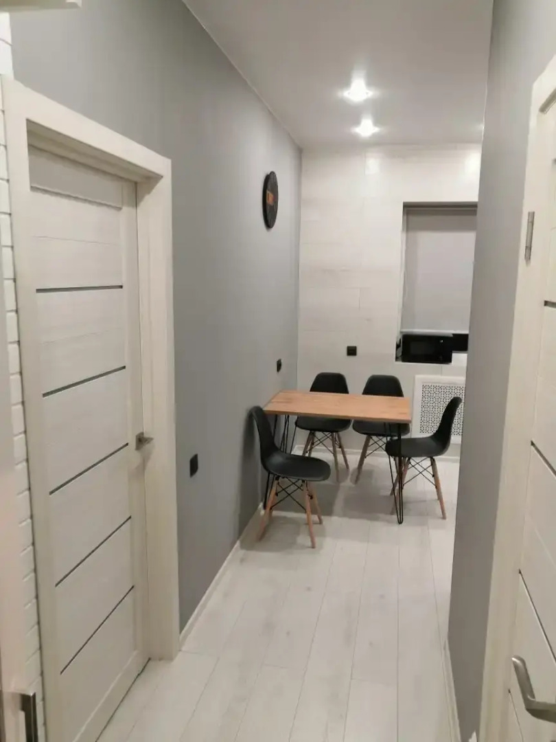 Квартира Олимпийская 87-27