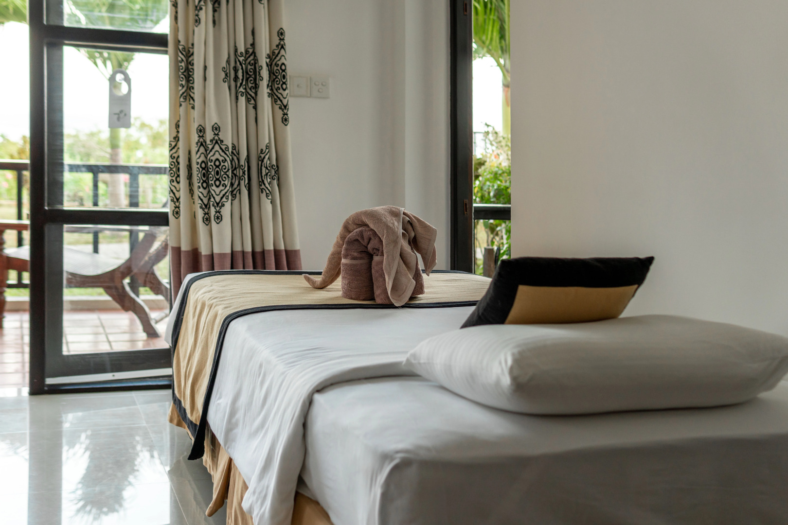 Курортный отель Ananthaya Beach