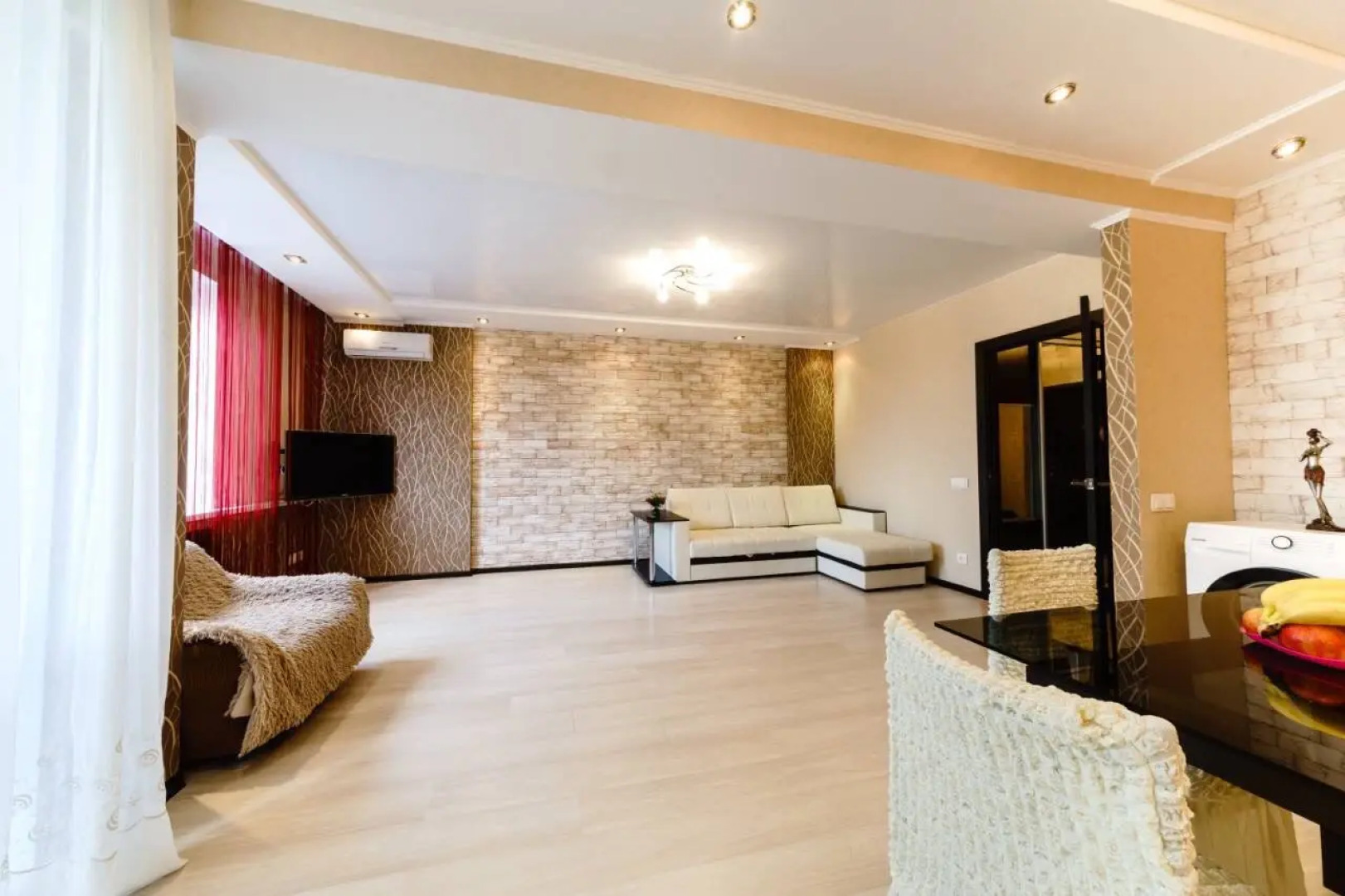 Апартаменты 2 на Чернышевского 80