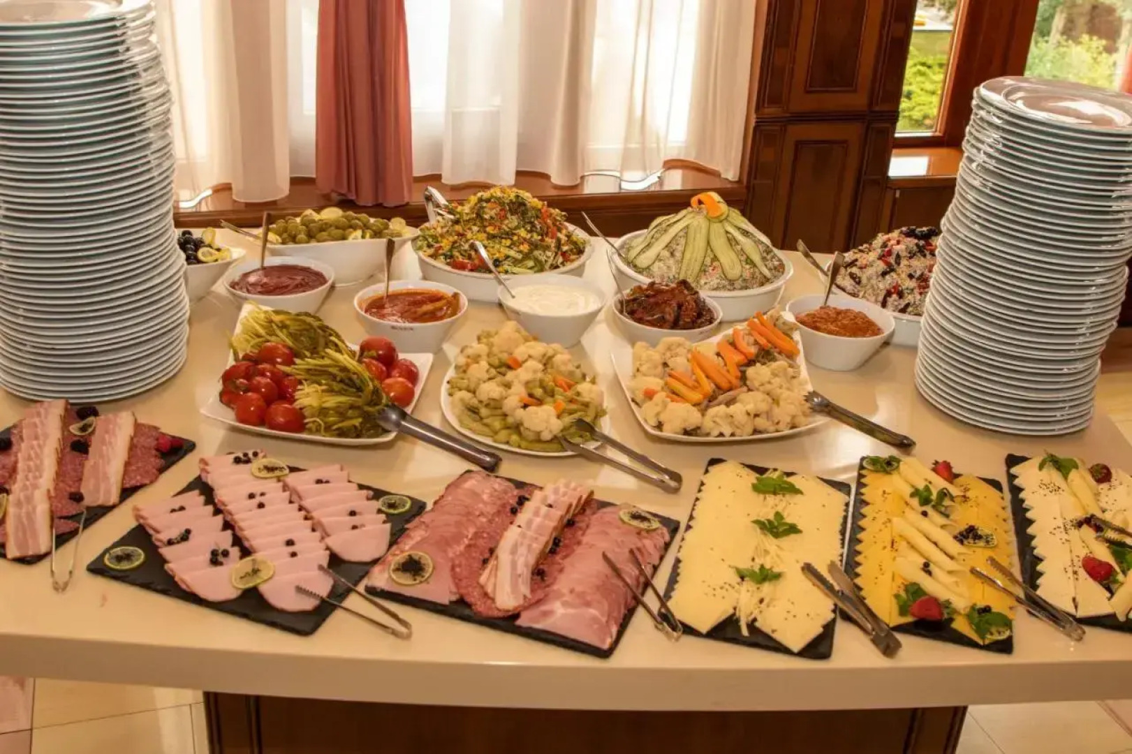 Отель Hotel Russia