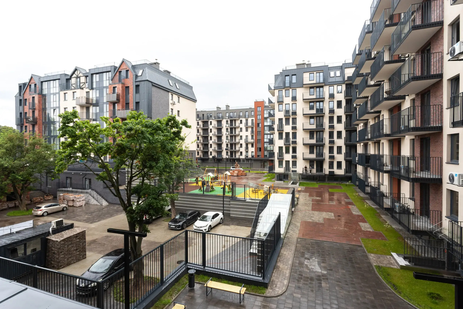 Квартира Уютная евро-двушка рядом с Рыбной деревней