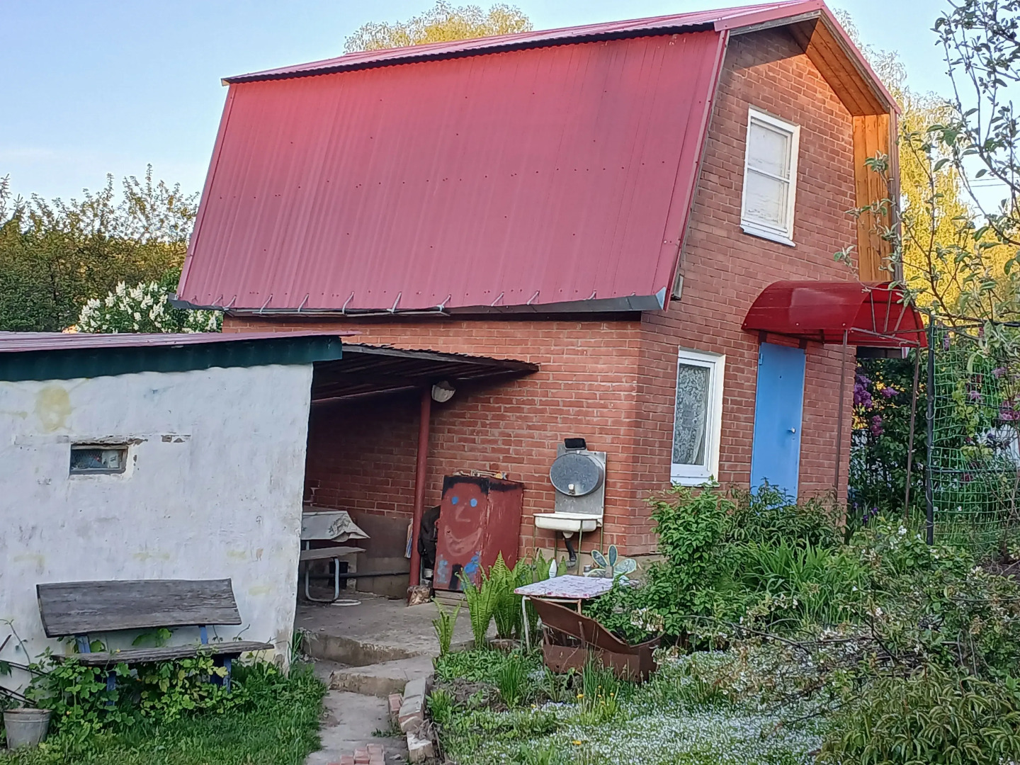 Частный дом летний с баней