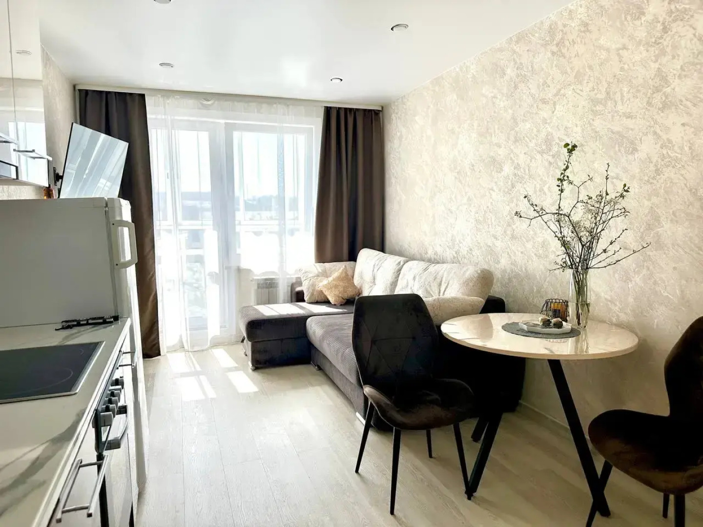 Квартира Уютная для Командировочных Сотрудников и Туристов с Детьми