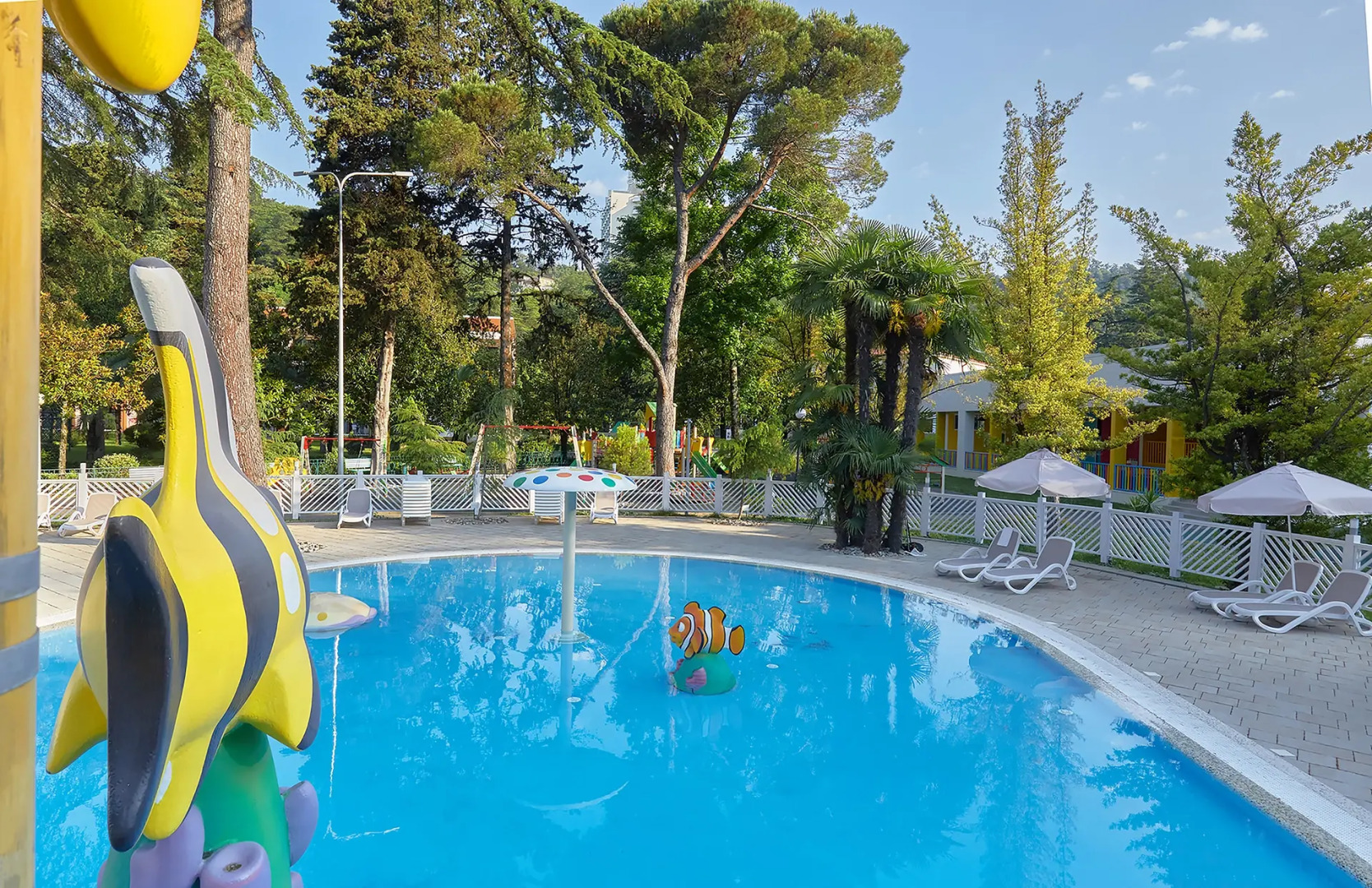 Курортный отель Alean Family Sputnik