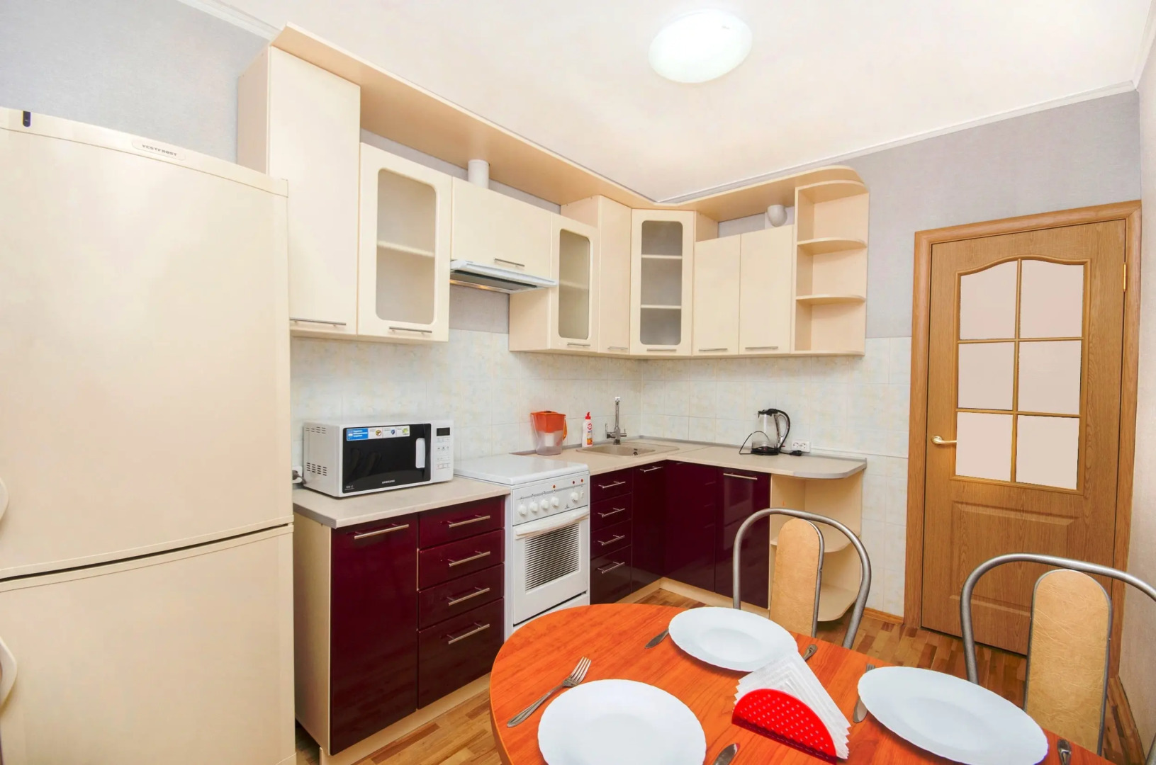 Апартаменты на улице Обойная 4/2