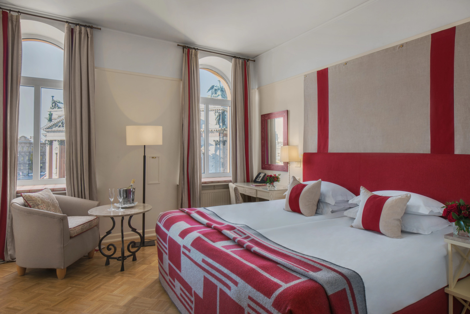 Отель Англетер