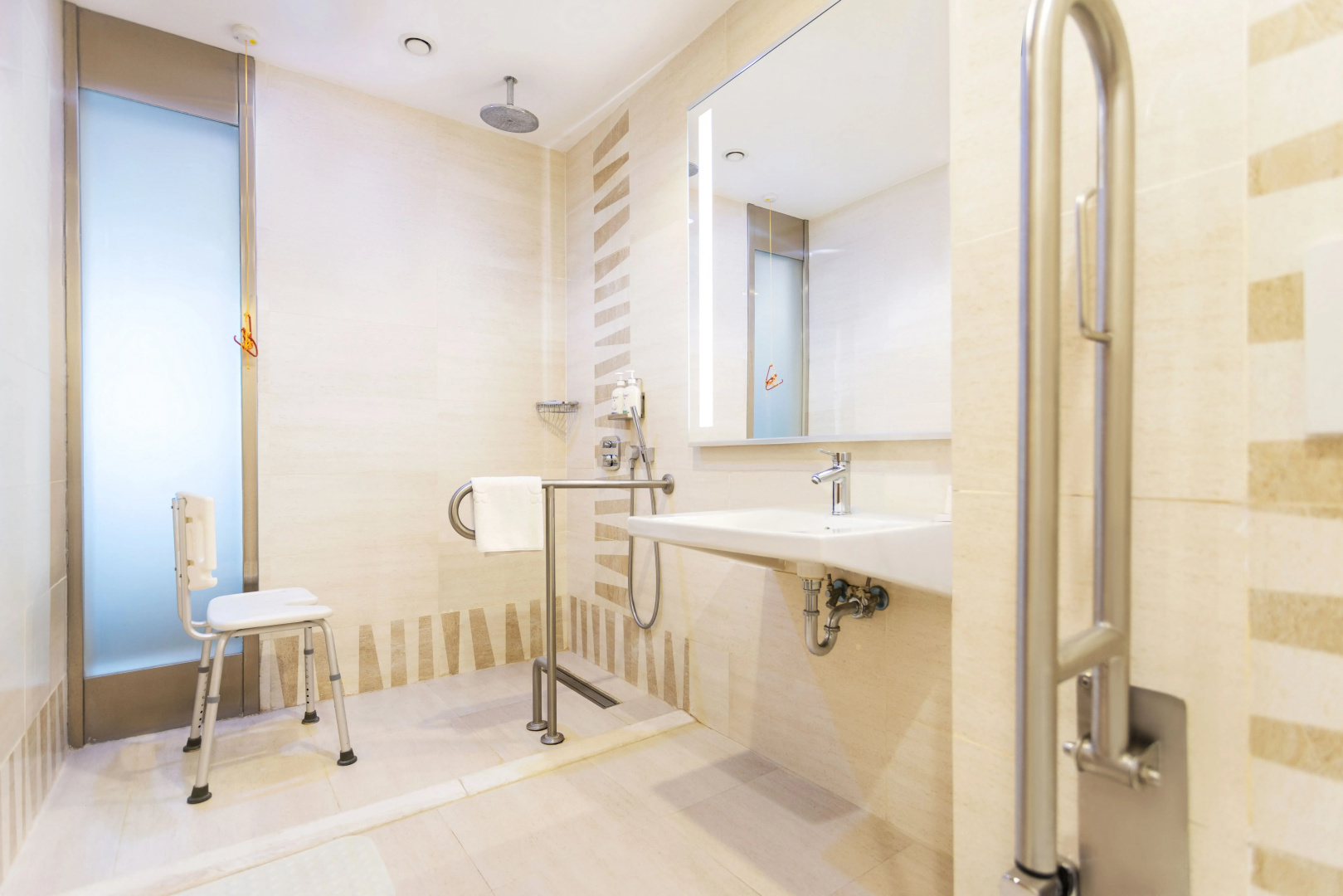 Отель Holiday Inn Baku