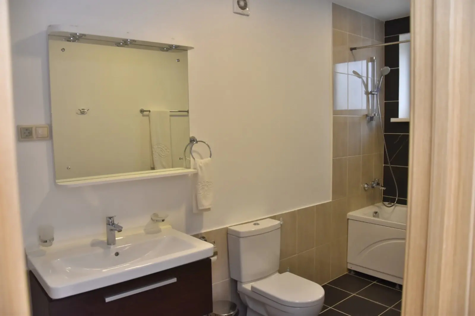 Riviera Park Residence