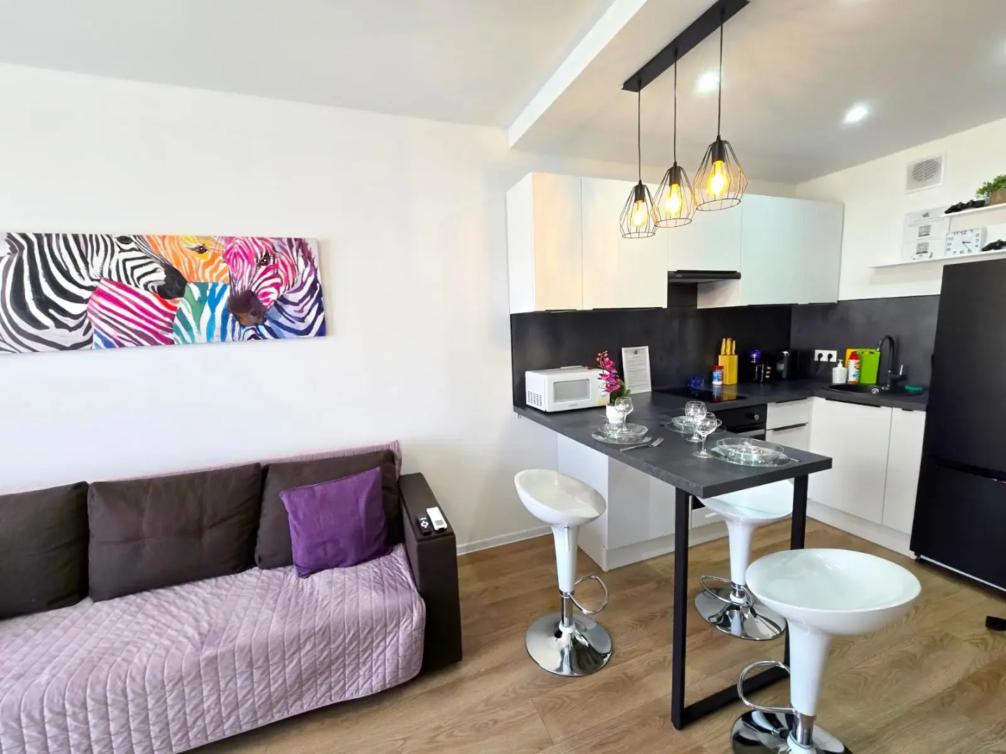 Апартаменты Евродвушка DeluxeApart Ильинские Луга