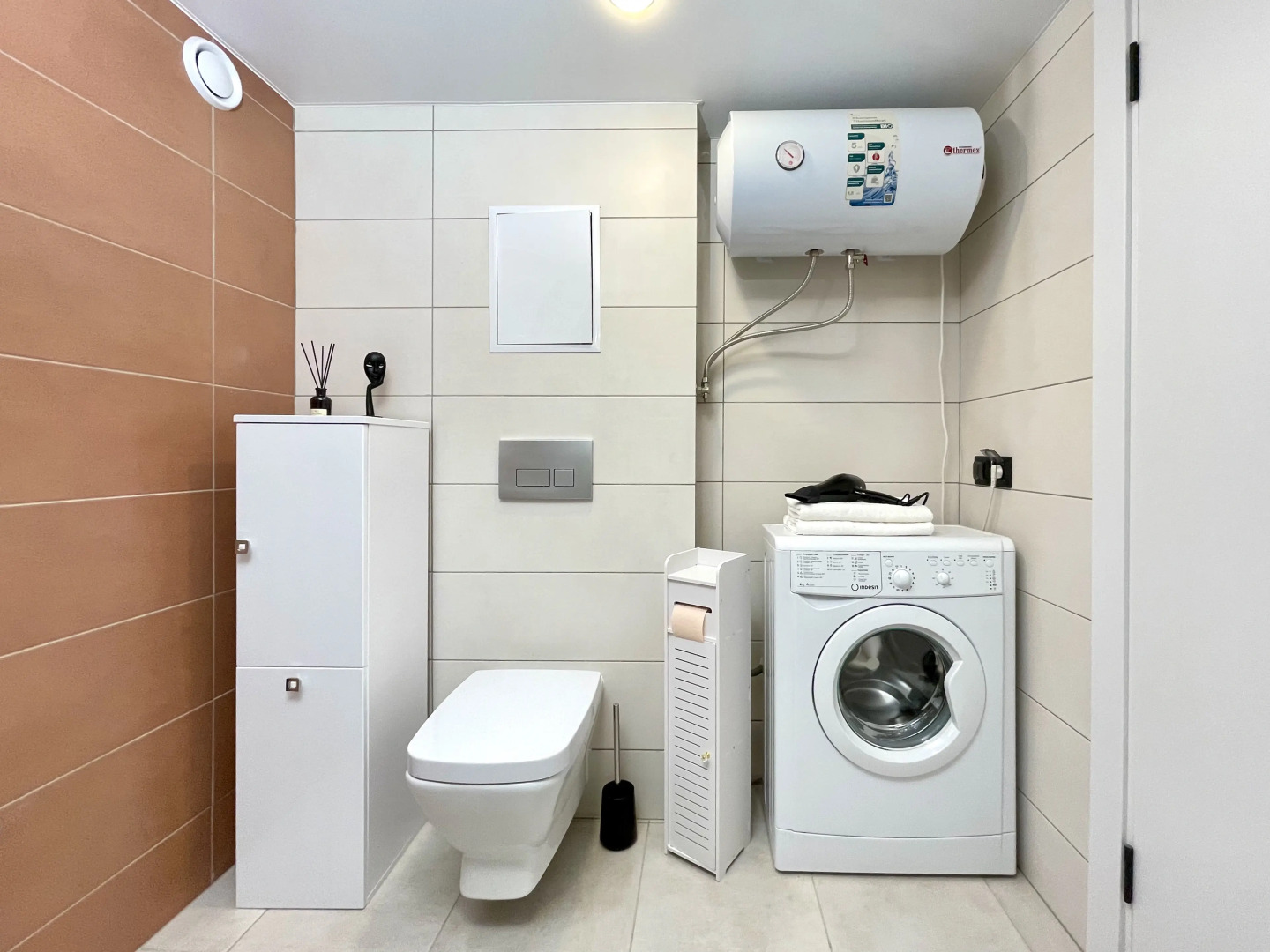 Квартира 2 Ночи на 7-ой линии Васильевского Острова 62 к2