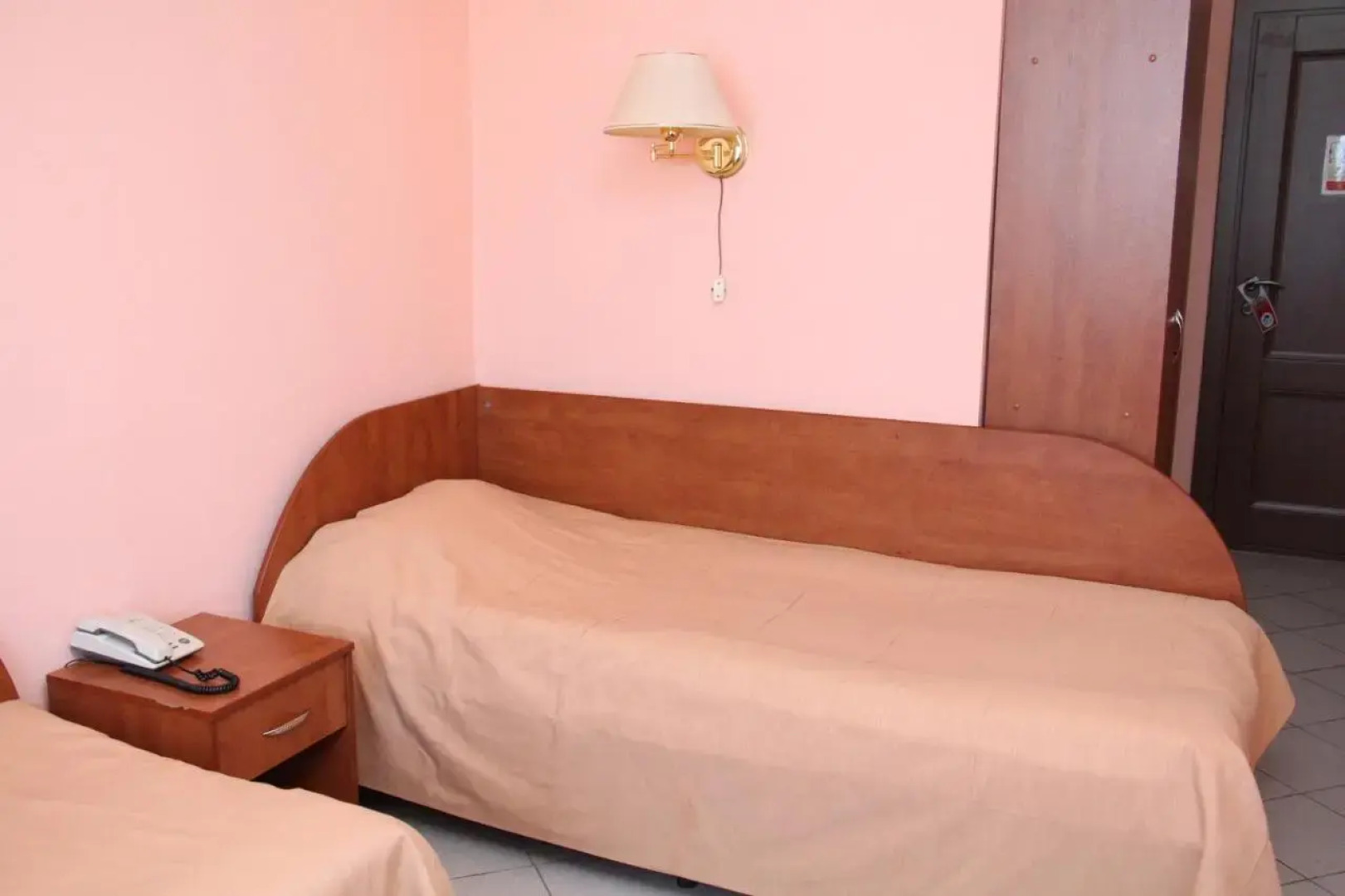 Отель Надеждинский