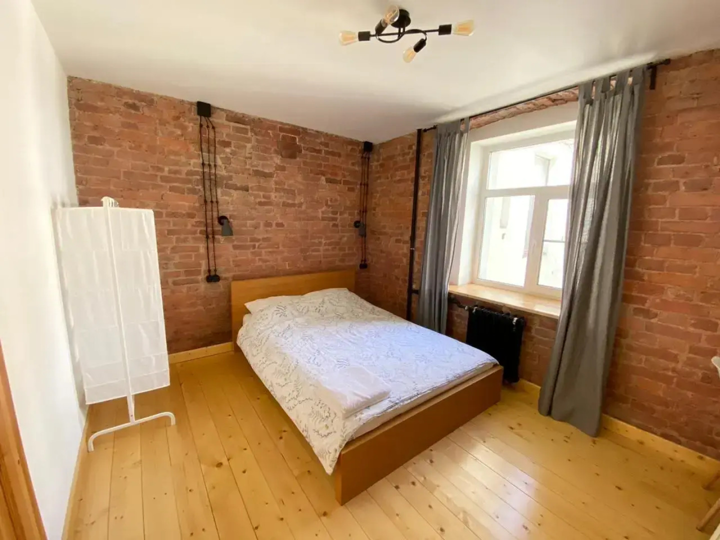 Жилое помещение Forever Young Rooms