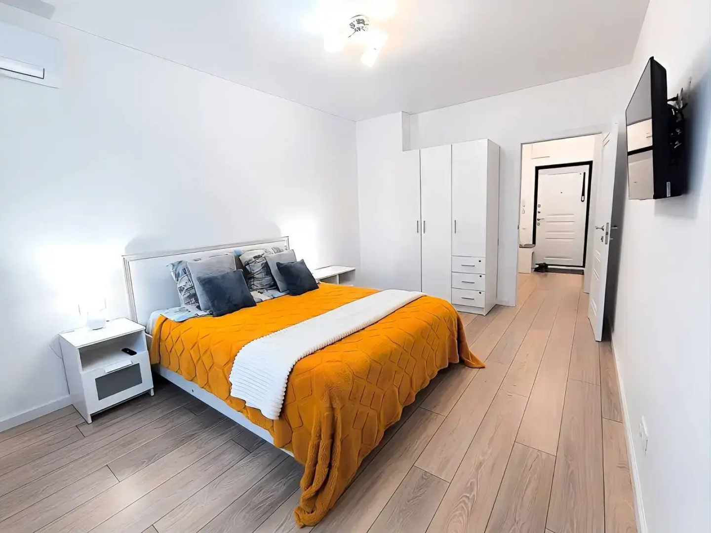 Квартира красивая рядом с ЖД вокзалом  ЖК Машков