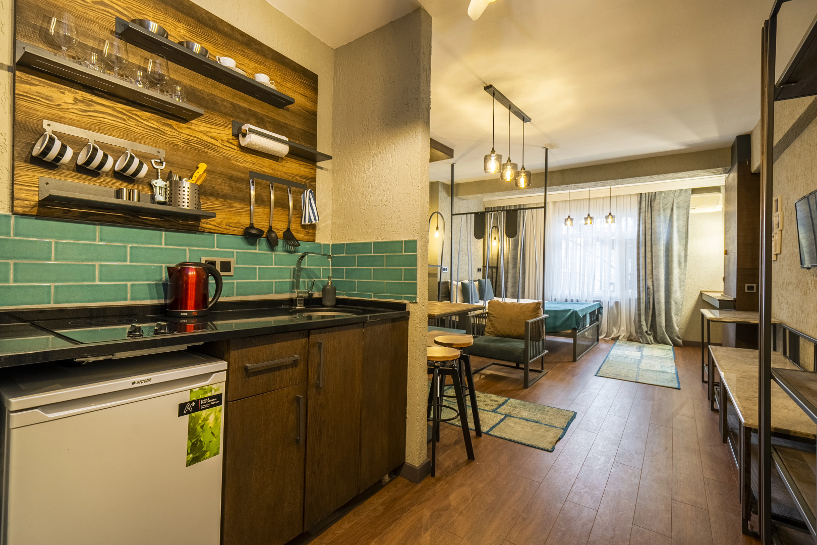 Апарт-отель  Cube Suites