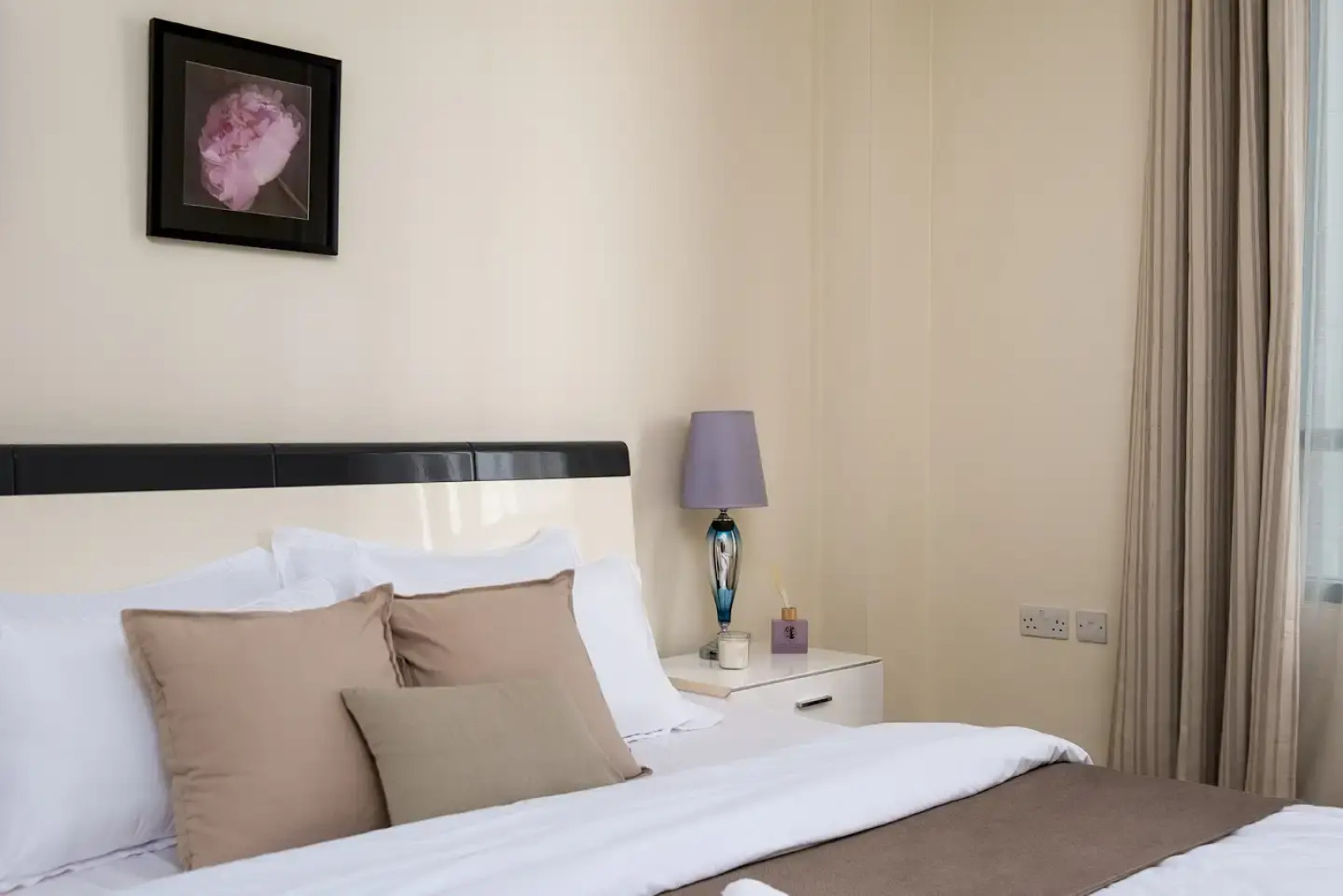 Апартаменты Welcome Home in Marina Crown 1 Спальня с Балконом