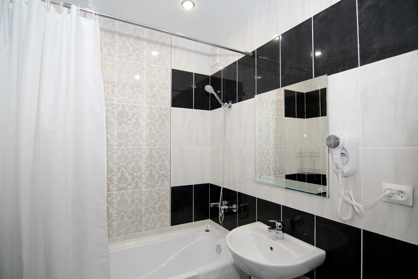 Отель Аврора