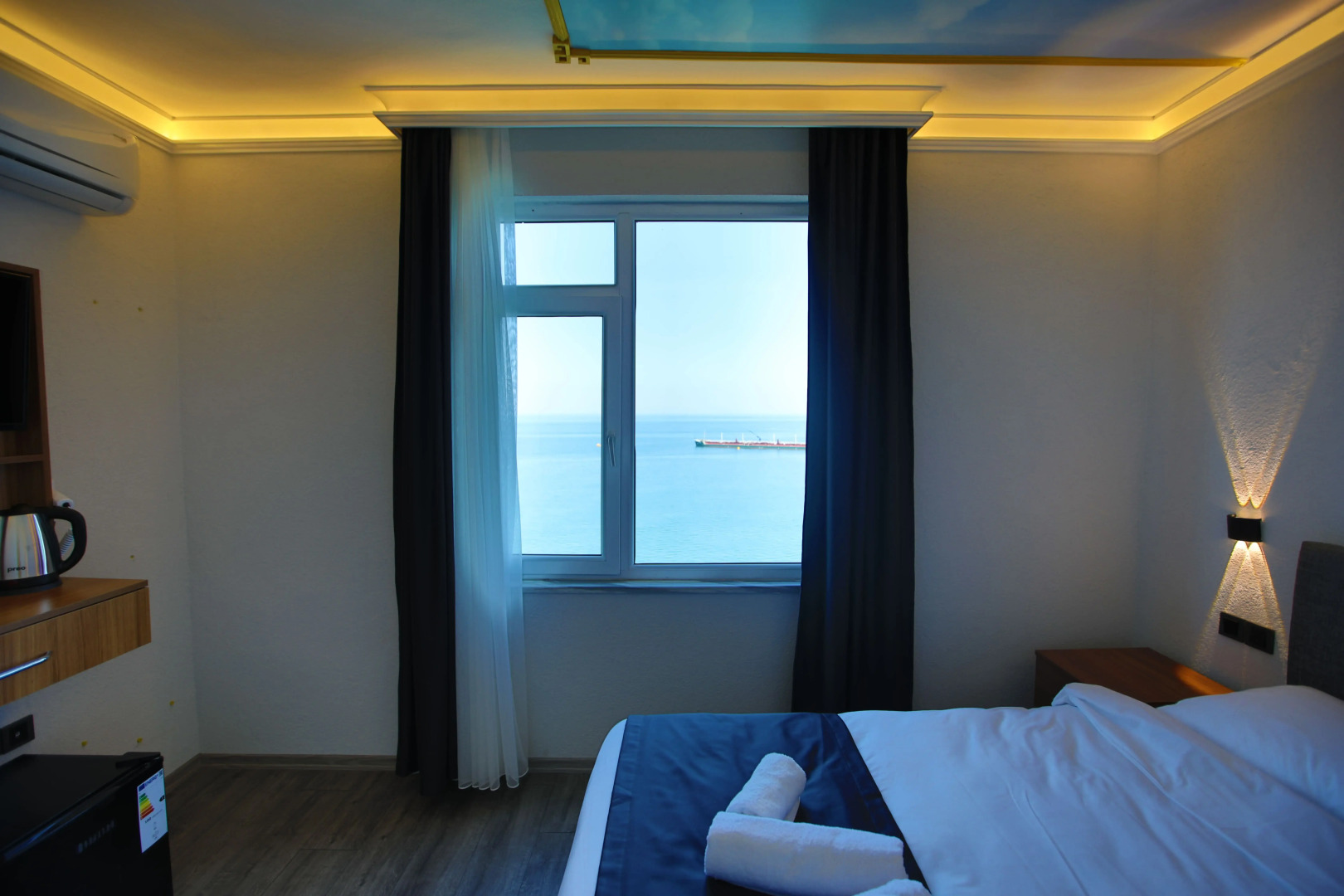 Отель Black Pearly