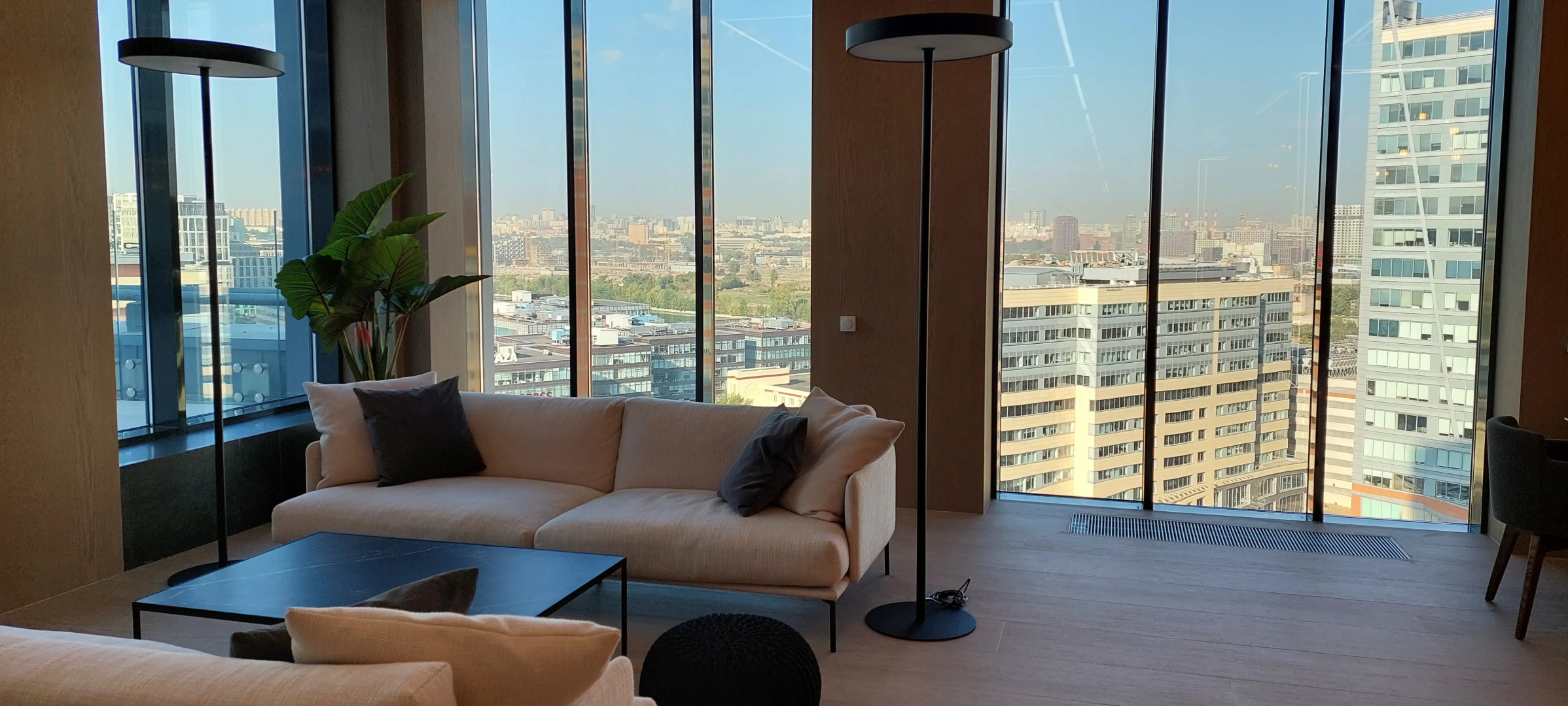 Апартаменты с видом на Остров мечты