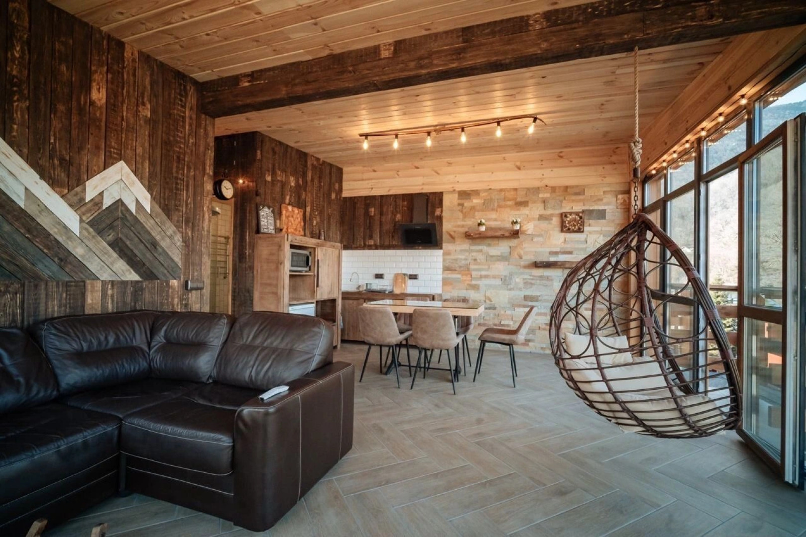 Апартаменты Freedom Apartments Panoramic view 1