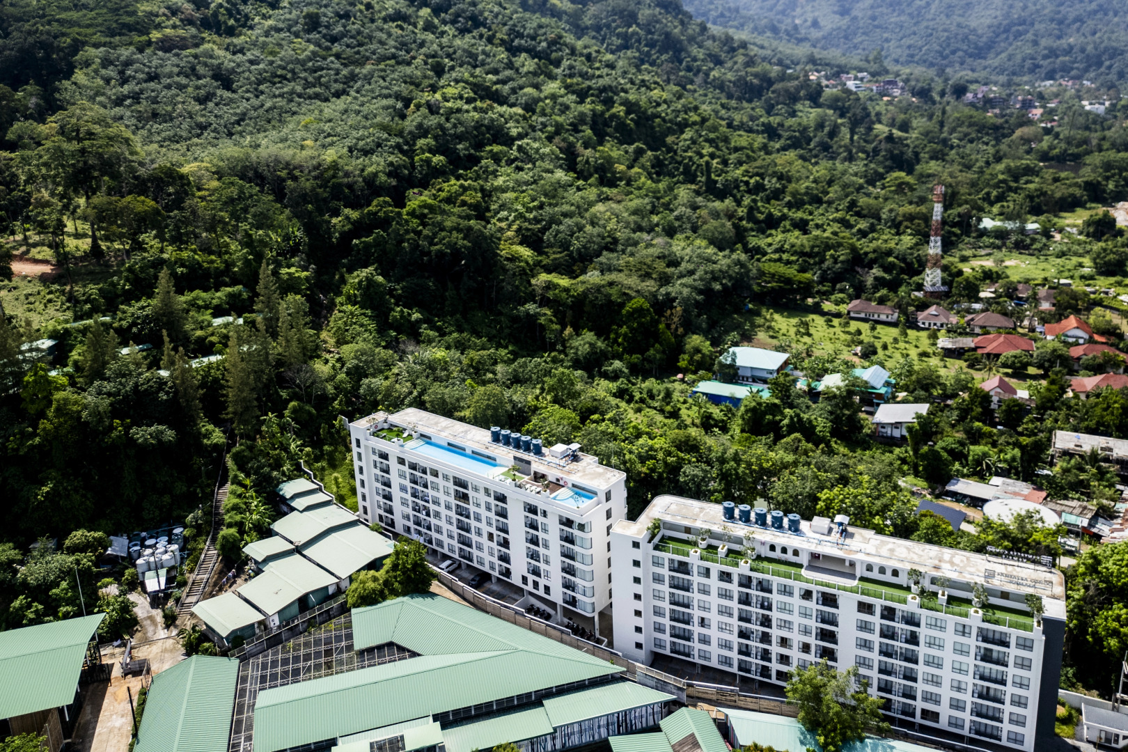 Квартира Ваша с Бассейном для Идеального Отдыха в Камале