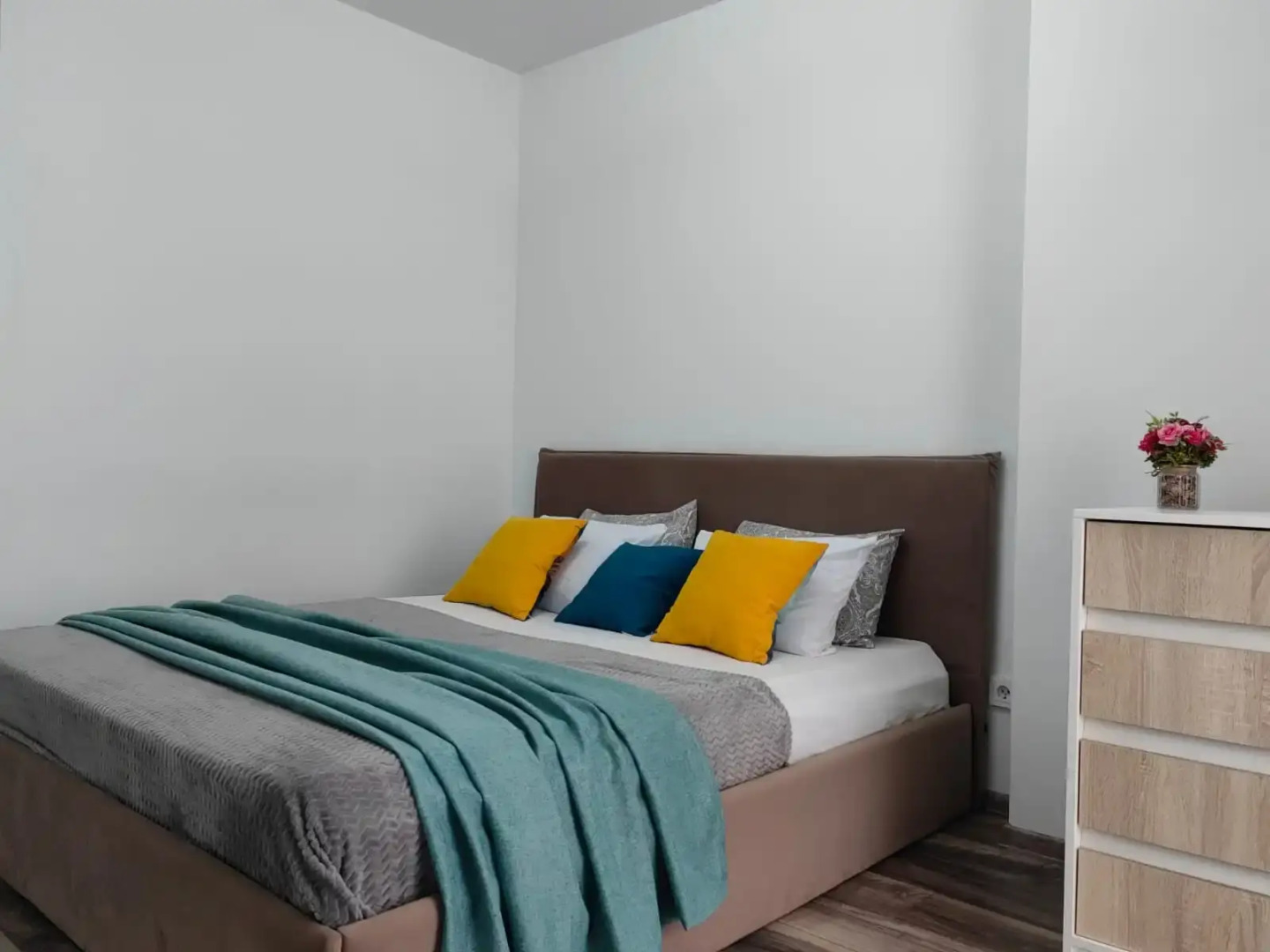 Апартаменты на Пархоменко 2 (374)