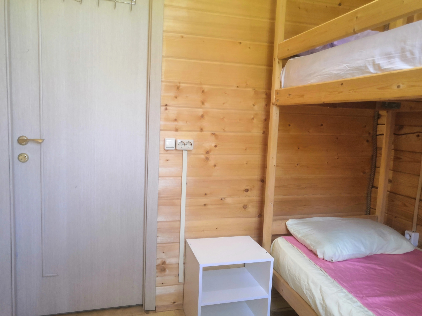 Меблированные комнаты Leo