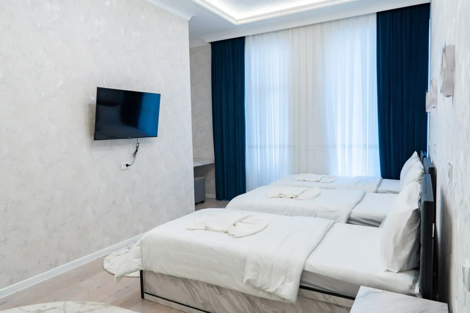 Отель Status Inn