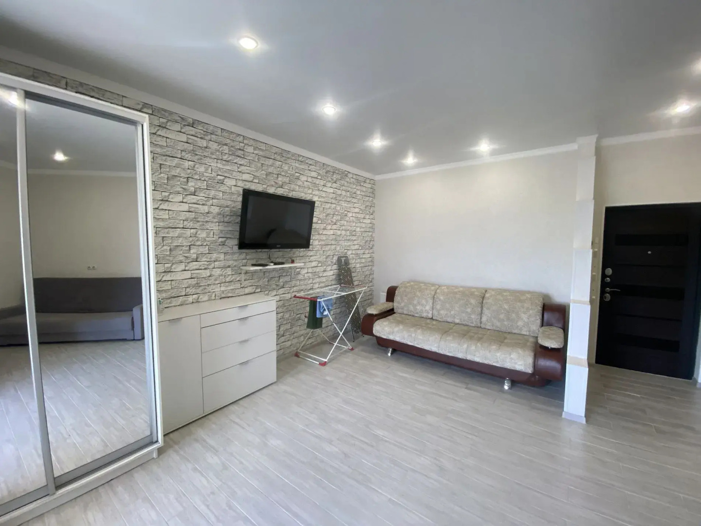 Апартаменты Студия с Видом на Горы